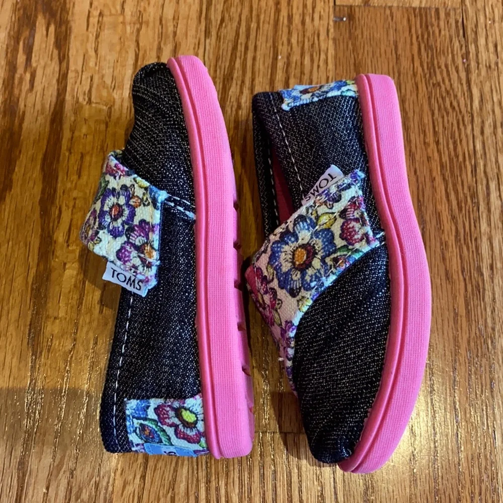 Toms Kids Floral Denim Slip-On Shoes - Pink, Blue, Black